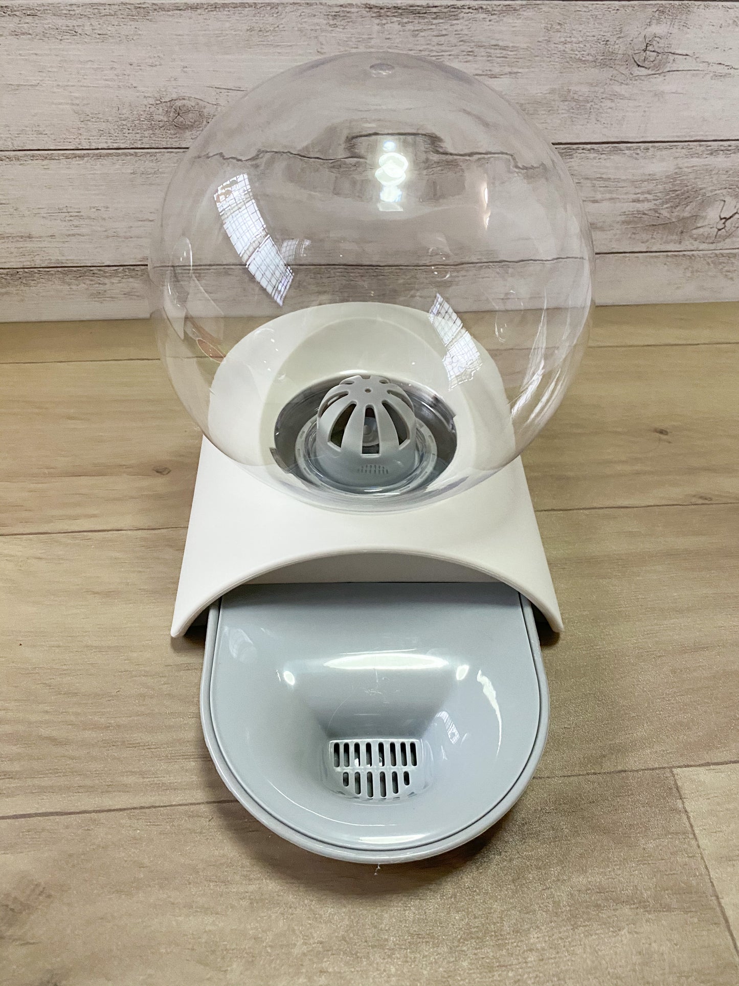 Water Bowl/Dispenser